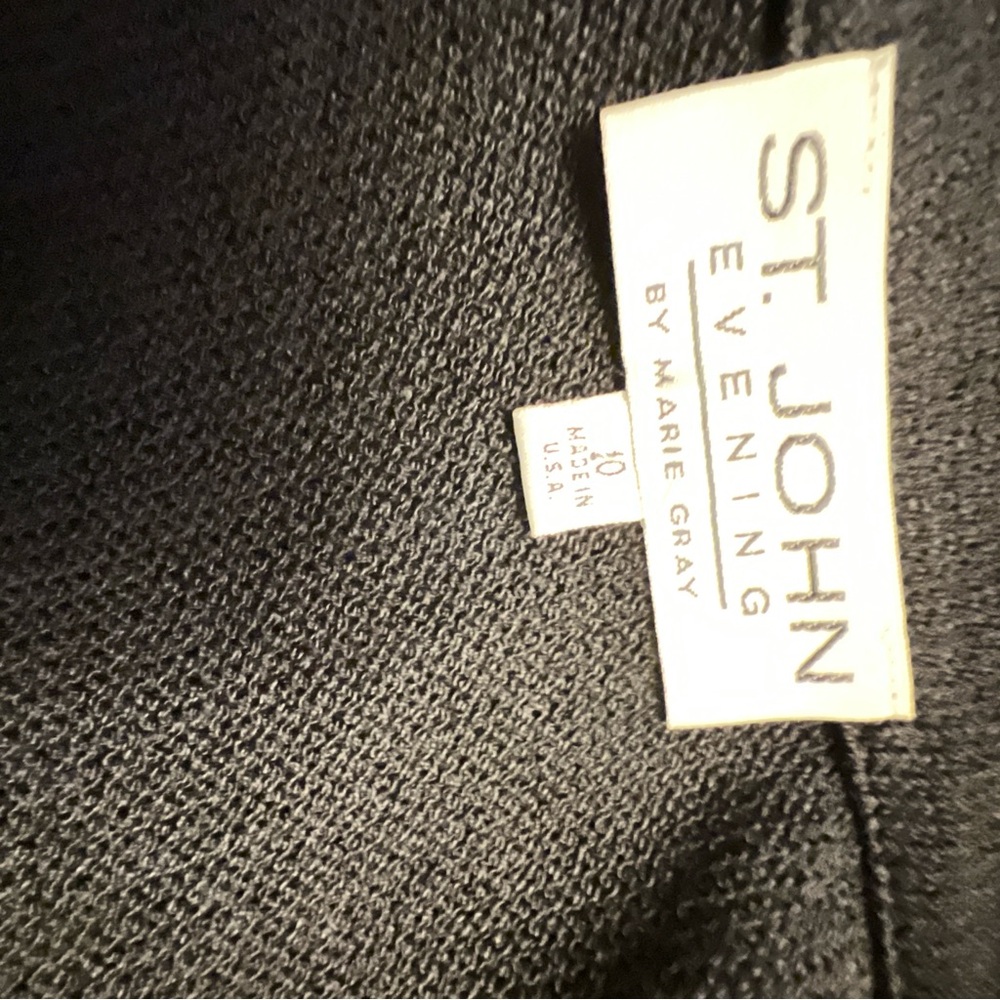 ❤️St John Dark Navy Santana Knit Jacket with Pearls and Sequins.  Size 10.. - Picture 11 of 16